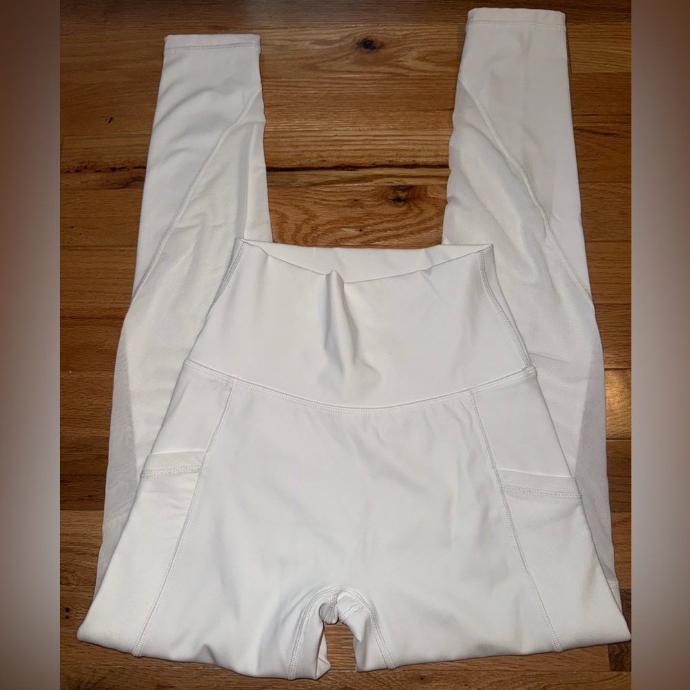 Aerie White Athletic Legging’s